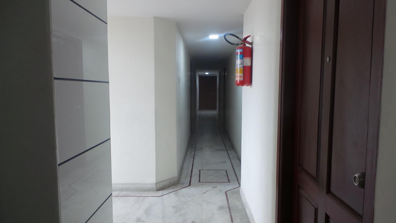 Kooloth Lake View Residency Coimbatore Bagian luar foto